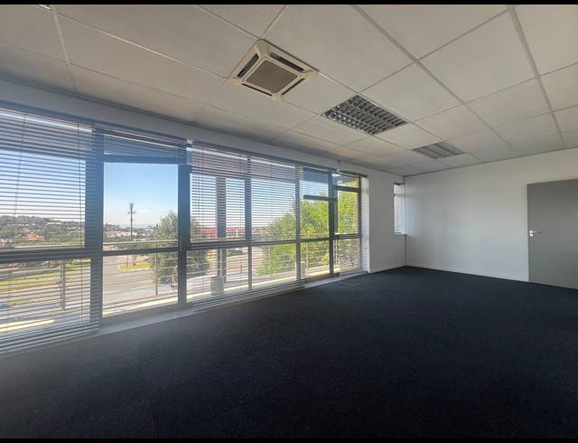 294M² OFFICE TO LET IN MEYERSDAL NATURE ESTATE
